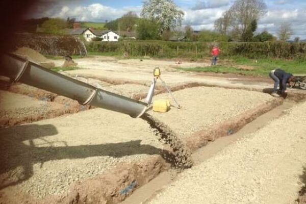 alphaaggregates.co.uk_--_324501261