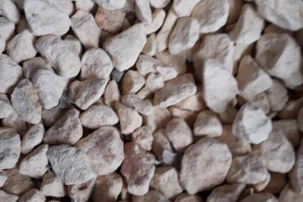 alphaaggregates.co.uk_--_697117833